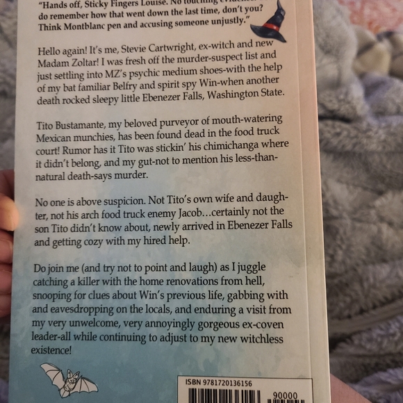 Witchless in Seattle by dakota cassidy - Picture 3 of 4